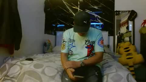 couple_hot77 online show from October 19, 3:00 am