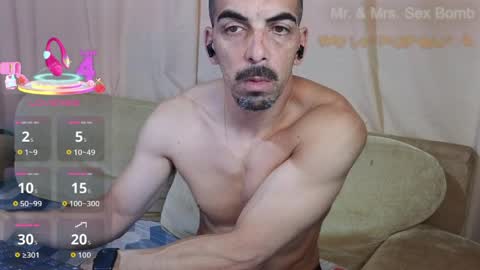 Mr.  Mrs. Sex Bomb online show from April 2, 12:23 pm