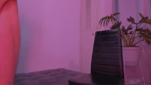 Couple sexxo online show from September 25, 2:40 am