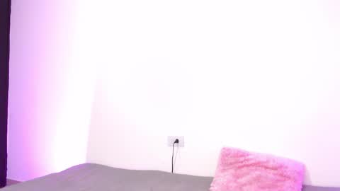 Juli and Liam online show from September 25, 8:10 am