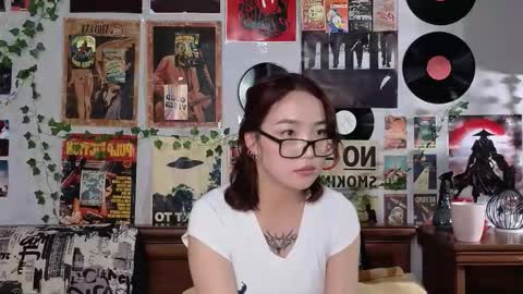 Yuna online show from November 6, 8:12 pm