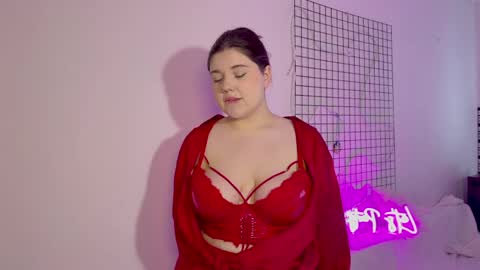 Cozy online show from April 2, 6:21 am