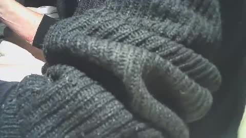 Snapshot of cplmature87 chatting on December 3, 10:34 pm cplmature87 online show from December 3, 10:34 pm