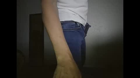 Snapshot of crafty333 chatting on October 10, 2:39 am crafty333 online show from October 10, 2:39 am