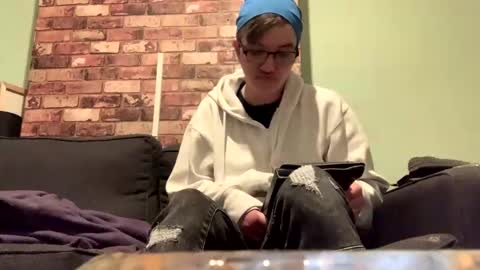 Cre8 craigy1605 TikTok craig..gray online show from March 2, 5:58 pm