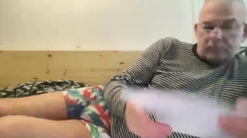 crapaud75018paris online show from February 23, 1:13 pm