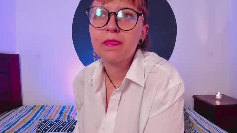 Snapshot of crazy_cakes_ chatting on March 10, 4:35 pm Lexie  Rose  online show from March 10, 4:35 pm