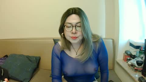 Snapshot of crazychika chatting on February 27, 8:46 am Kelly   online show from February 27, 8:46 am