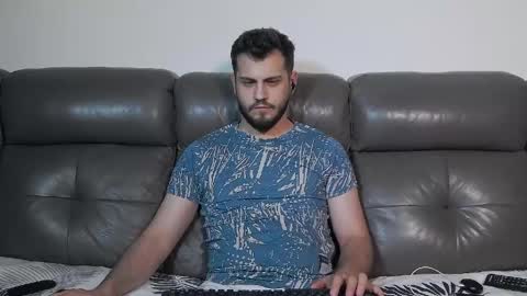 Crazy online show from May 31, 8:32 pm