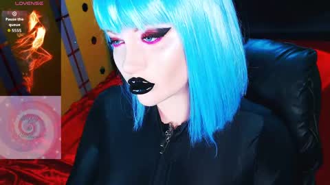 Roxy online show from May 23, 3:08 pm