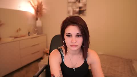 creambaby18 online show from March 1, 2:10 pm