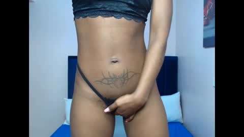 queen online show from December 3, 2:40 pm