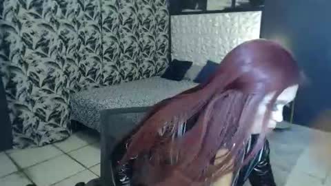 creamycumdoll10 online show from September 26, 3:31 pm