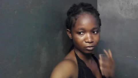creamyxsugar online show from June 5, 7:03 am