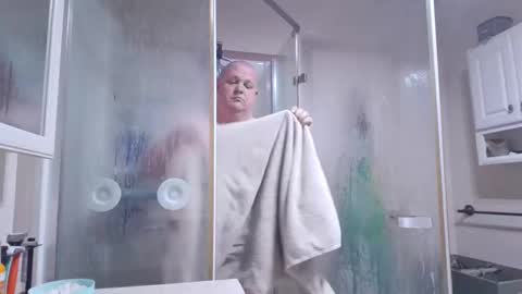 The hopeless romantic online show from November 13, 9:01 am