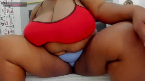 criistal_castro online show from April 11, 12:31 pm