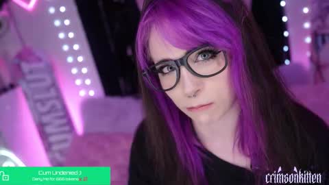 Crimson Kitten online show from November 8, 4:59 am