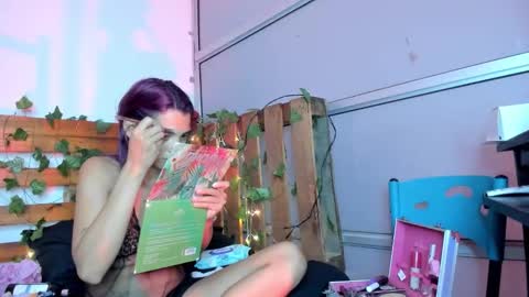 cris_dulce online show from February 6, 2:26 am