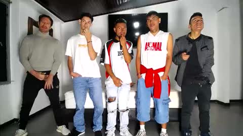 crismens online show from October 1, 11:42 am