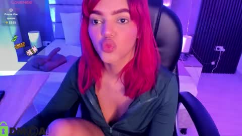 cristal__adams online show from October 3, 1:08 pm