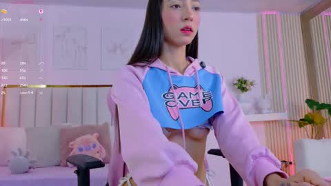 Cristal  online show from November 3, 12:22 am