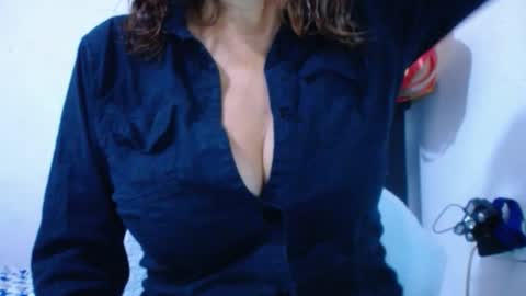 cristal_collins1 online show from February 20, 8:50 am