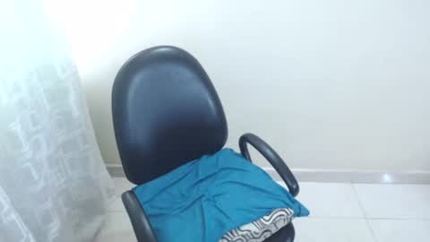 HI online show from October 11, 5:05 pm