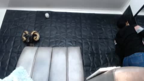 Hanna  online show from April 30, 11:26 am