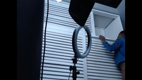 Hanna  online show from February 2, 8:45 am