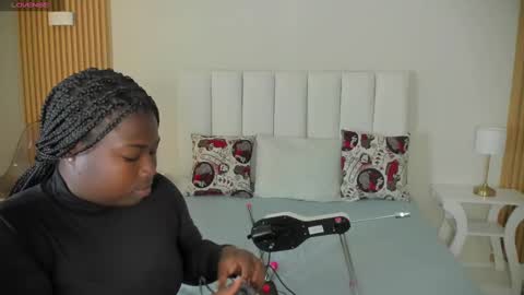 cristale69 online show from September 30, 10:31 pm