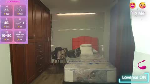 CRISTAL MILF online show from February 9, 12:30 pm