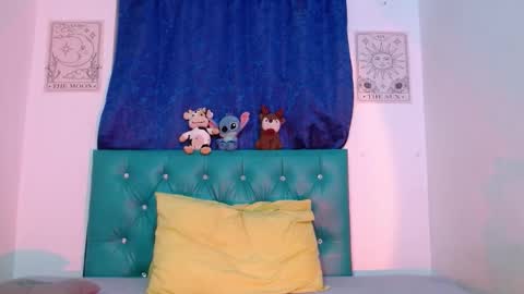 Snapshot of cristeltayloor chatting on October 1, 10:30 pm Cristel Taylor online show from October 1, 10:30 pm