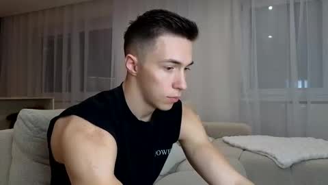 CristianoHailey online show from February 25, 7:27 pm