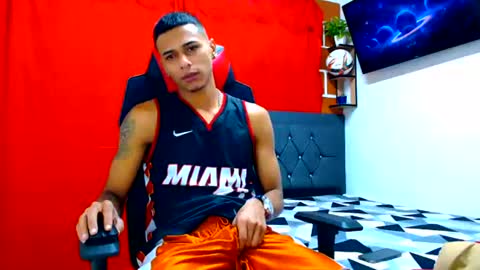cristian online show from July 21, 2:19 pm