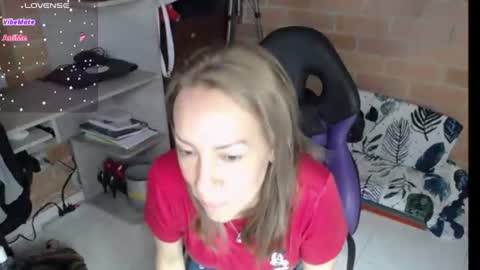 cristina online show from June 23, 4:02 pm