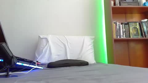 Tell me God  independent model show your respect at all times online show from April 14, 8:45 pm