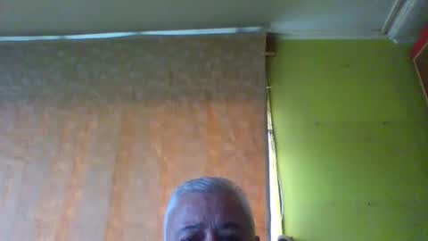 crmperez online show from March 30, 8:31 pm