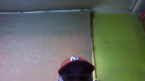 crmperez online show from October 5, 9:33 pm