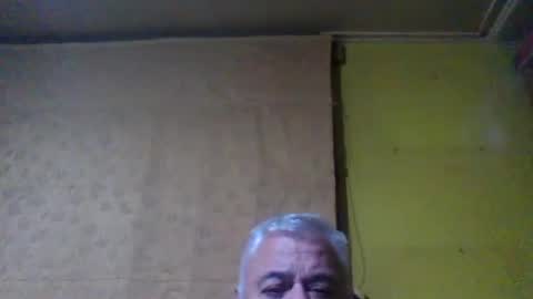 crmperez online show from June 19, 2:39 am