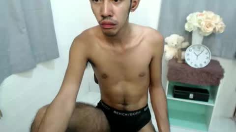 crocodale online show from November 24, 6:39 pm