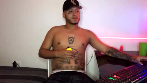 crow_black00 online show from April 15, 3:15 pm