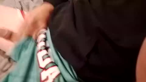 crowenick49 online show from April 4, 9:38 am