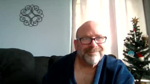 fun guy online show from December 5, 8:06 pm