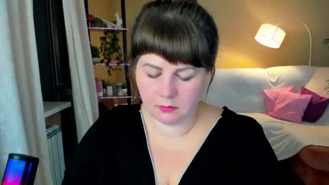 Anna online show from September 30, 7:57 pm