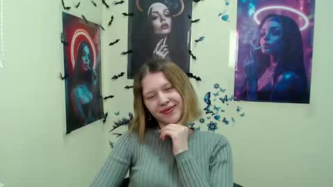 Stella online show from March 9, 10:30 am