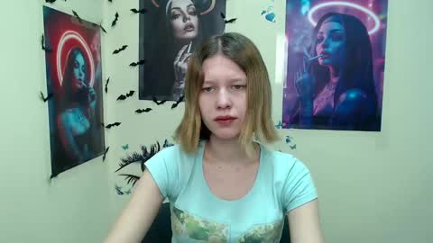 Stella online show from March 3, 7:10 am