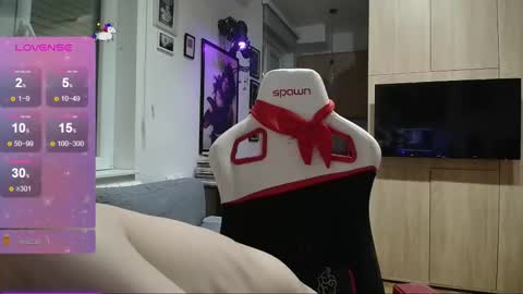 Crystal online show from September 9, 11:49 pm