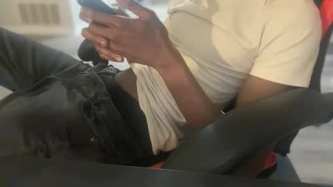 BlacTrojan OF online show from December 1, 4:10 am