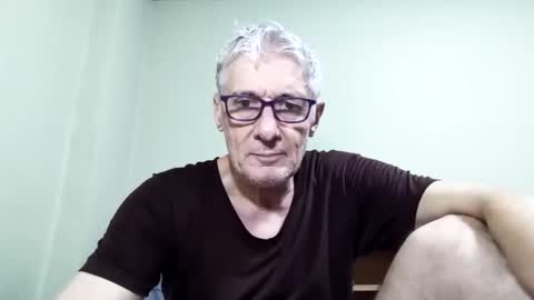 BIG UNCUT HARD COCK online show from November 13, 9:01 am