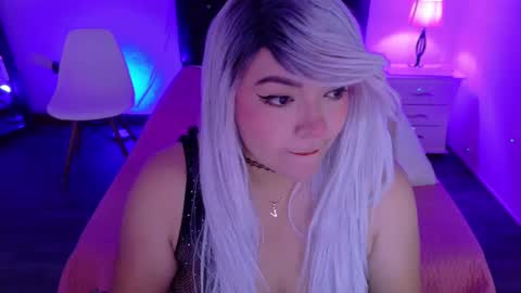 cuckoldlover69_ online show from February 14, 3:33 am